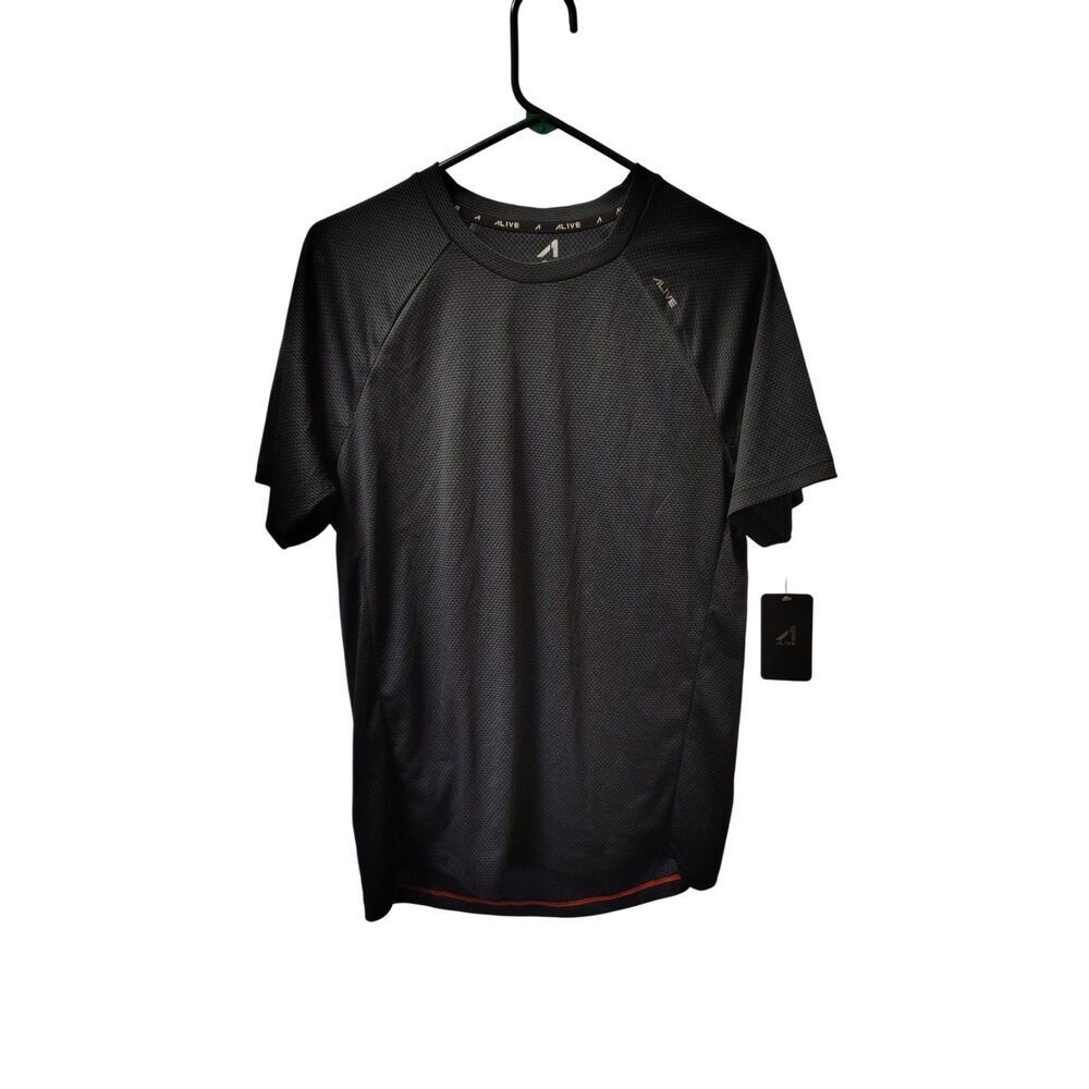NWT Alive Men's Medium‎ Black Athletic Short Sleeve T-Shirt